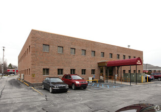 4855 State St, Saginaw, MI for rent Building Photo- Image 2 of 4