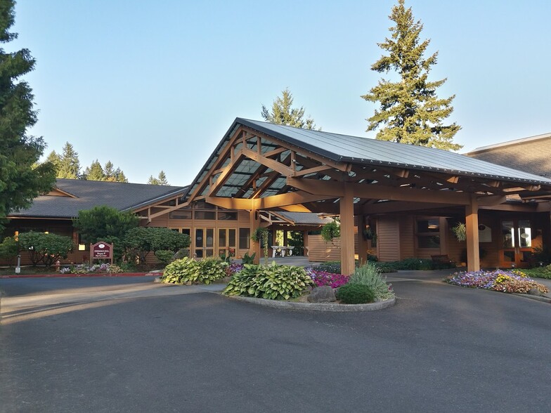 500 SE Butler Rd, Gresham, OR for sale - Lobby - Image 1 of 1