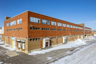 More details for 300 Rue de la Berge-du-Canal, Montréal, QC - Industrial to Rent