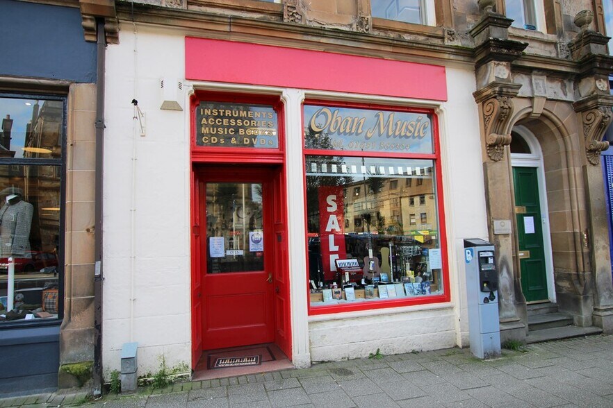 20 Argyll Sq, Oban, PA34 4AT UK