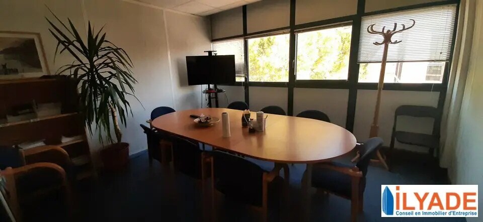 Espace Wagner, Aix-en-Provence to rent - Building Photo - Image 3 of 6