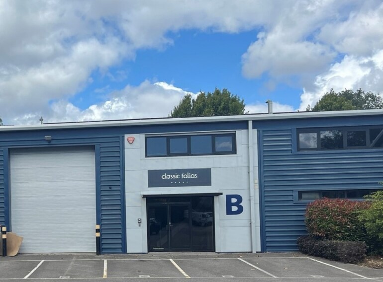 Parham Dr, Eastleigh, SO50 4NU UK