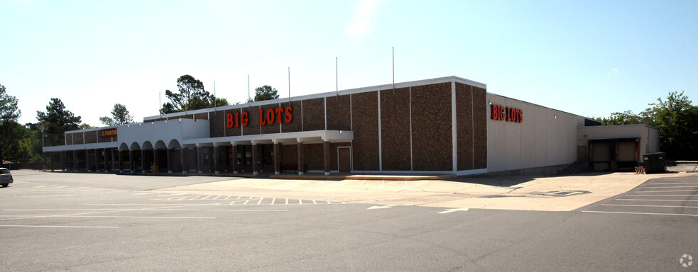 205-207 Airport Rd, Hot Springs, AR for rent - Primary Photo - Image 1 of 4