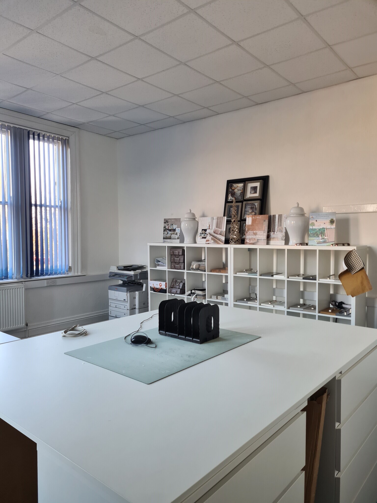 Dunston Rd, Chesterfield for sale Interior Photo- Image 1 of 1