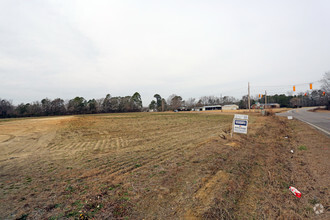 1337 Cleveland Rd, Smithfield, NC for sale Primary Photo- Image 1 of 1