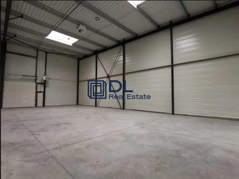 Vente Entrepôt 1 804 m² - Photo 1
