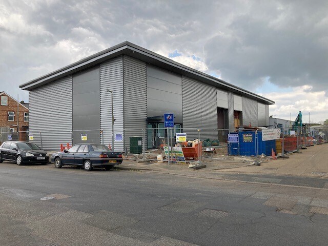 Crampton's Rd, Sevenoaks for sale Building Photo- Image 1 of 1