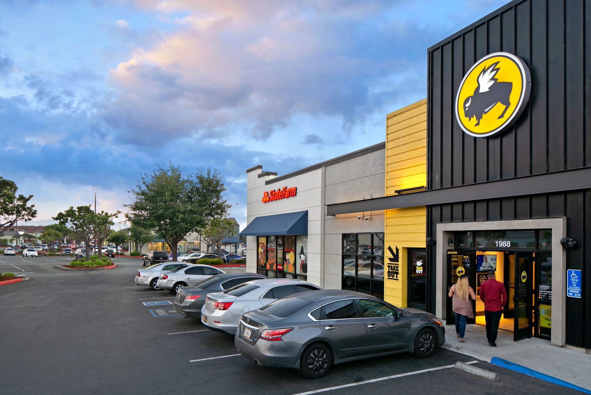 1900-1962 N Main St, Salinas, CA to rent Building Photo- Image 1 of 5