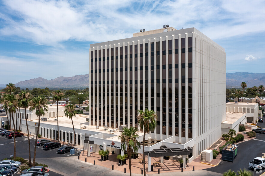 4400 E Broadway Blvd, Tucson, AZ for rent - Building Photo - Image 1 of 22