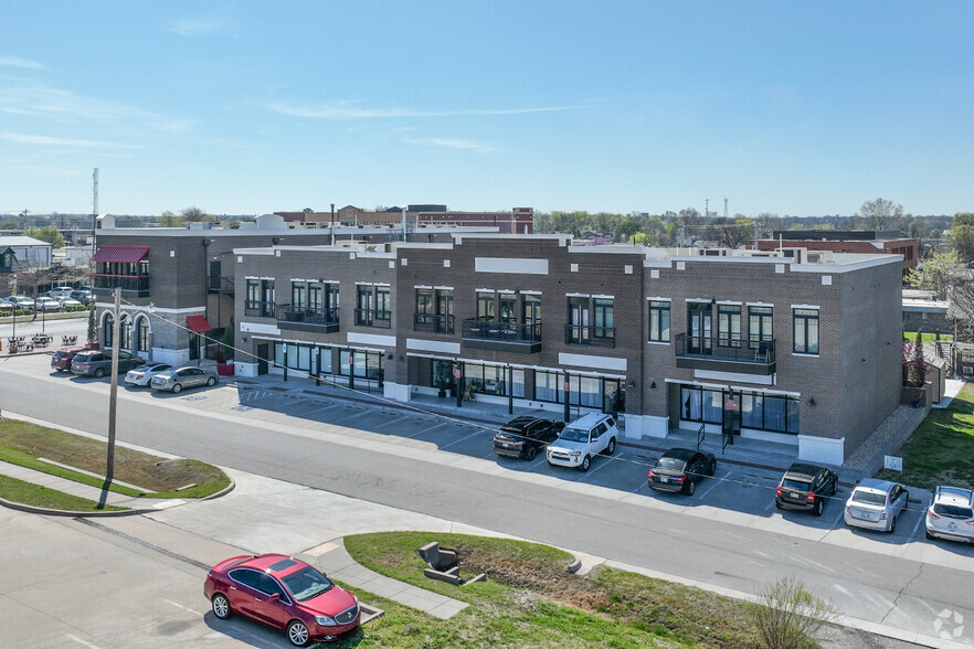 108 W 1st Ave, Owasso, OK for rent - Aerial - Image 3 of 6