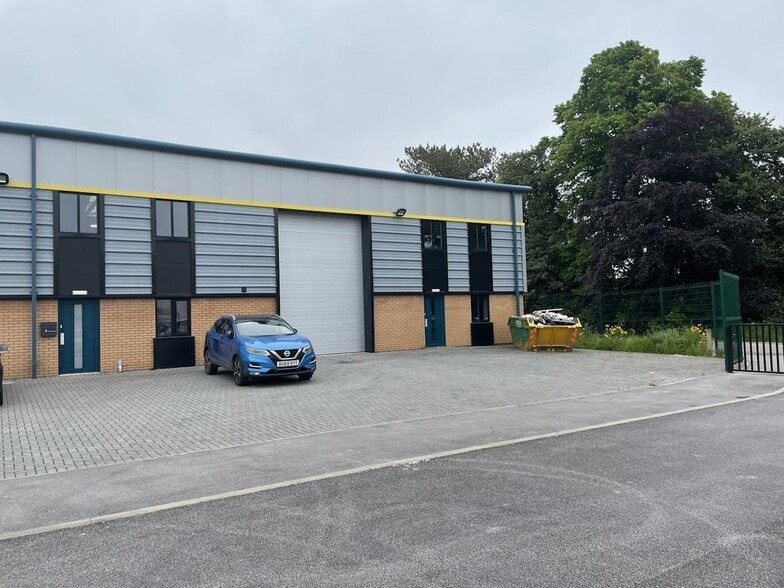 1-4 Diamond Way, Stone to rent - Building Photo - Image 3 of 22