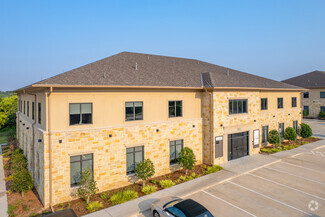 More details for 301 Lilac Dr, Edmond, OK - Office for Rent