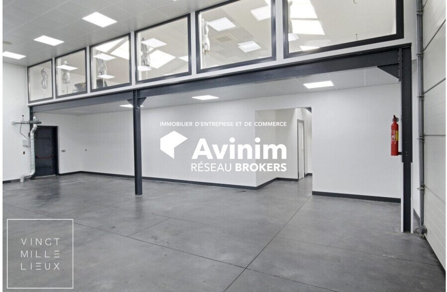 Industrial in Pierrefitte Sur Seine to rent - Interior Photo - Image 2 of 6