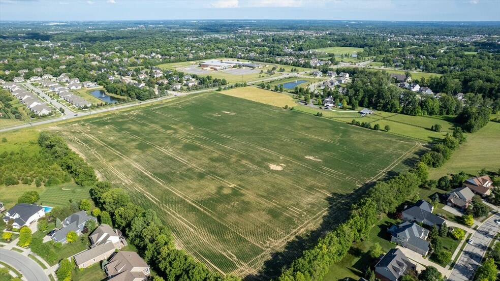 16405 Carey Rd, Westfield, IN for sale - Primary Photo - Image 1 of 20