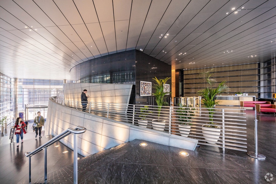 10 Exchange Sq, London for sale - Lobby - Image 1 of 1