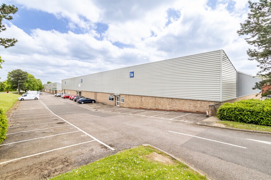3A-3C Deans Rd, Milton Keynes for sale - Building Photo - Image 1 of 1
