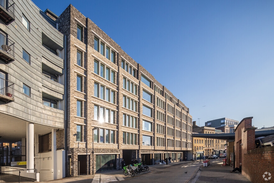 76-86 Turnmill St, London for sale - Primary Photo - Image 1 of 1