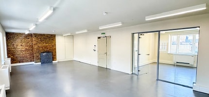 3 Mandeville Pl, London to rent Building Photo- Image 2 of 3