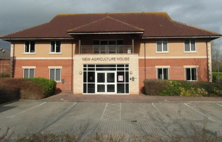 Blackbrook Park Ave, Taunton for sale Primary Photo- Image 1 of 1