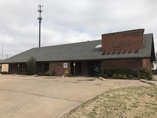 2613 N Van Buren St, Enid, OK for rent - Building Photo - Image 3 of 3