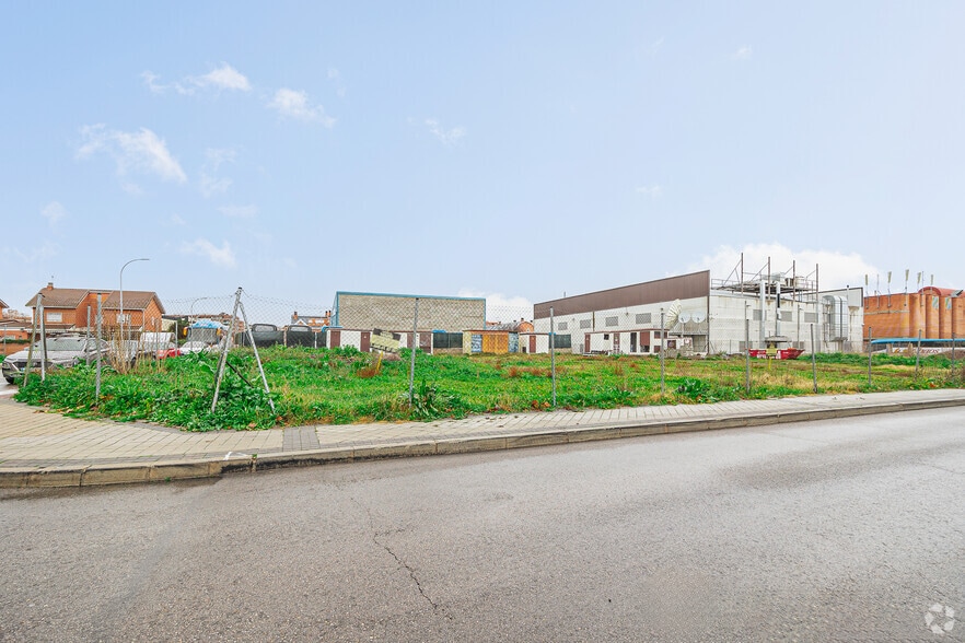 Calle de Abril, s/n, Madrid, Madrid for sale - Primary Photo - Image 1 of 2