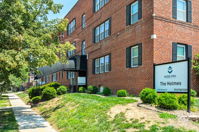 More details for 3457 Holmes St, Kansas City, MO - Build-to-Rent for Sale