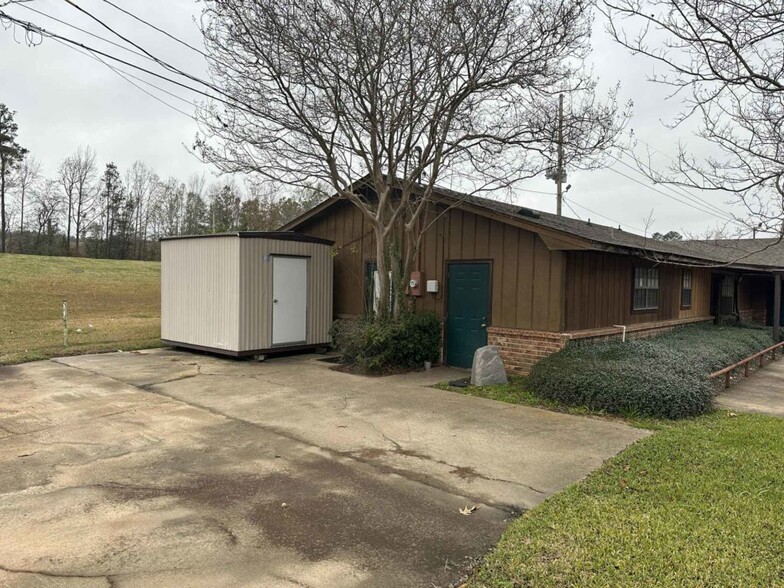 8079 Highway 165, Columbia, LA for sale - Building Photo - Image 3 of 16