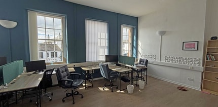 24-25B Cornmarket, Penrith to rent Interior Photo- Image 2 of 3