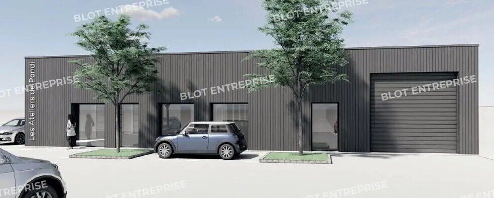 Light Industrial in Pontivy for sale - Building Photo - Image 3 of 7