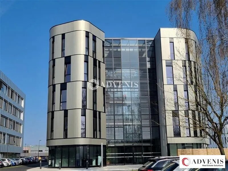 Office in VILLENEUVE-D'ASCQ to rent Building Photo- Image 1 of 8