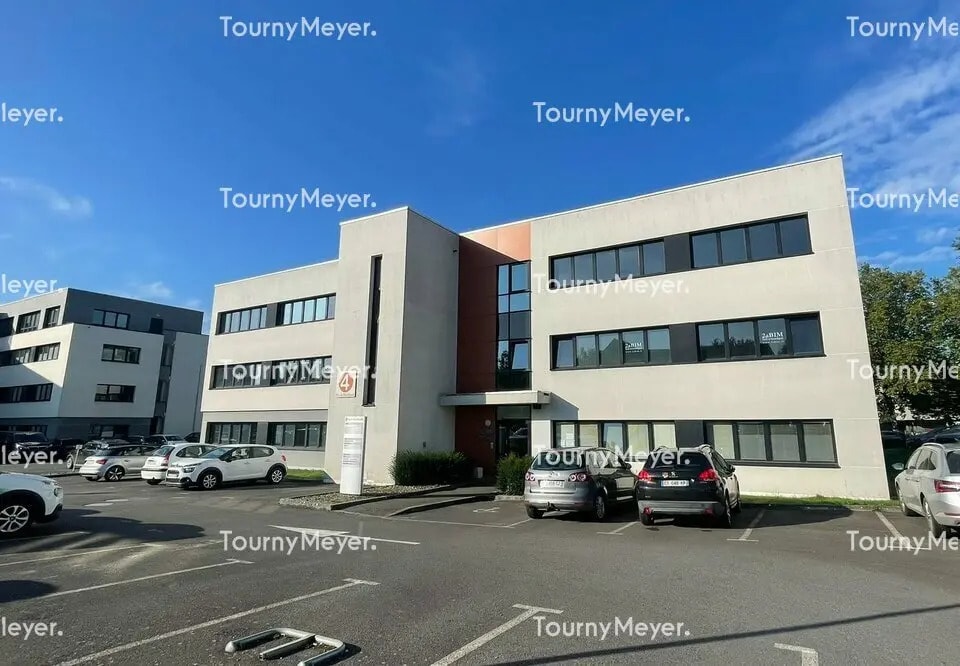Location Bureaux 340 m² - Photo 1