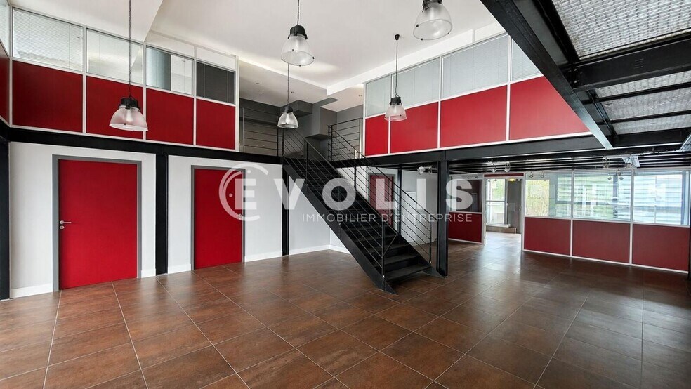 60 Boulevard Paul Vaillant-Couturier, Ivry-sur-Seine to rent - Interior Photo - Image 3 of 19