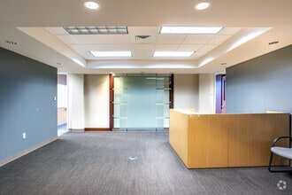 10735 David Taylor Dr, Charlotte, NC to rent Interior Photo- Image 2 of 11