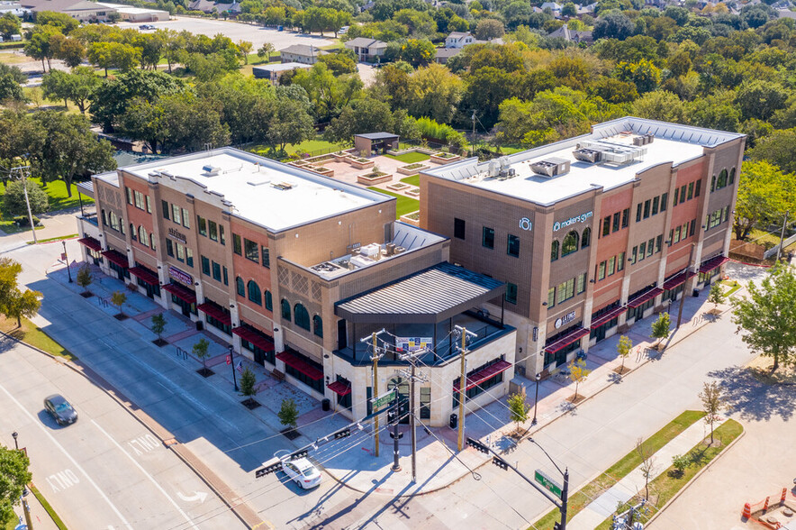 7511 Main St, Frisco, TX for rent - Building Photo - Image 3 of 22