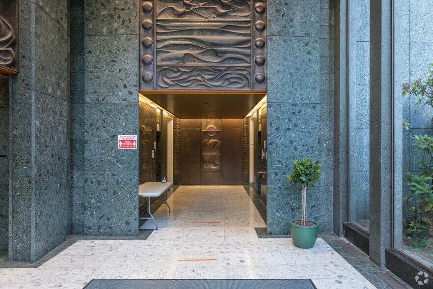 1201 W Pender St, Vancouver, BC for rent - Lobby - Image 2 of 6