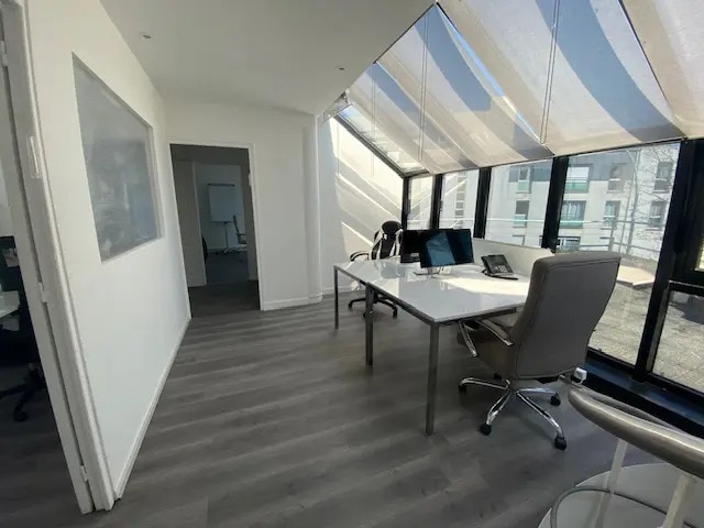 Location Bureaux 117 m²
