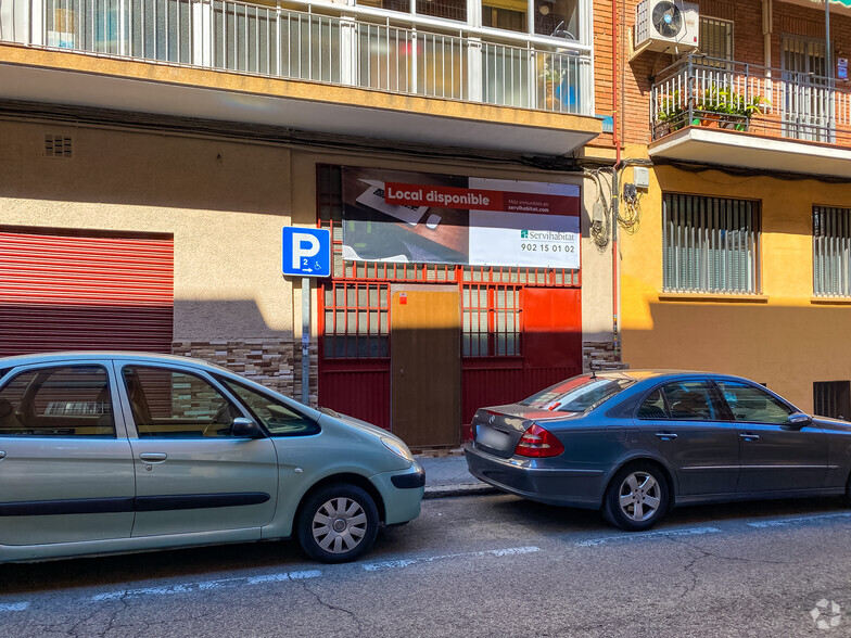 Retail in Madrid, MAD for rent - Building Photo - Image 1 of 1