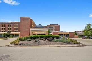 More details for 2400 N Rockton Ave, Rockford, IL - Medical to Rent