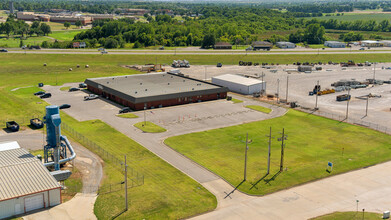 1707 Frisco Ave, Chickasha, OK - aerial  map view - Image1