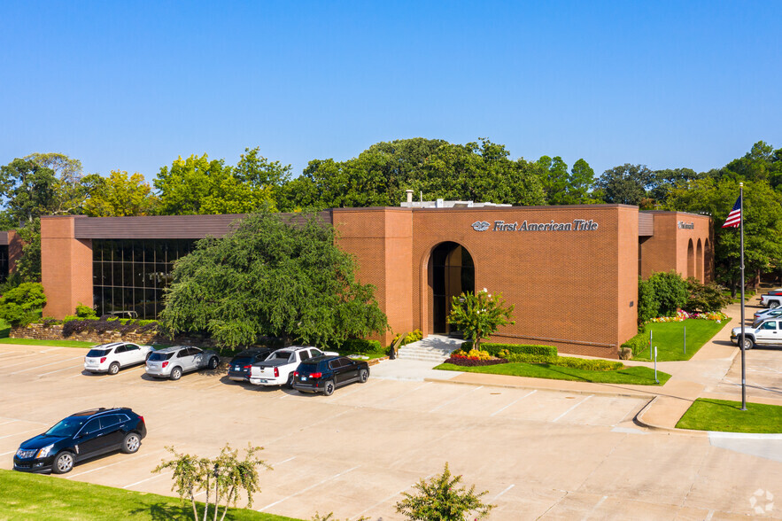 4880 S Lewis Ave, Tulsa, OK for sale - Building Photo - Image 1 of 1