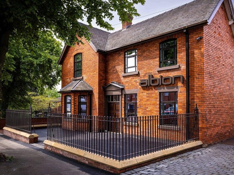 23 Albert St, Newcastle to rent - Building Photo - Image 1 of 11