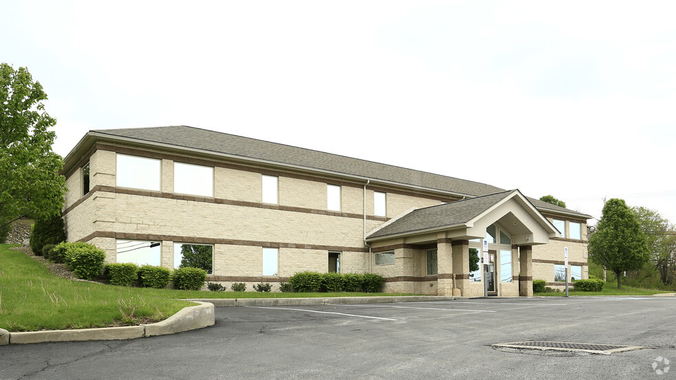 100-102 N Keel Ridge Rd, Hermitage, PA for sale - Building Photo - Image 1 of 1