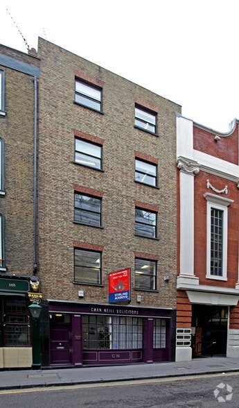 107 Charterhouse St, London to rent - Primary Photo - Image 1 of 9
