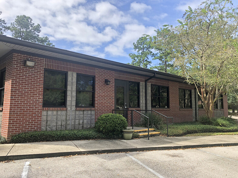 1917 Commonwealth Ln, Tallahassee, FL for sale - Building Photo - Image 2 of 7