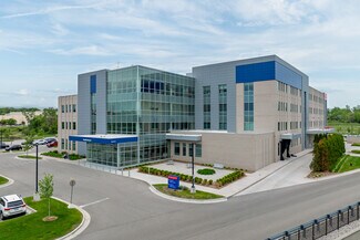 More details for 39000 W Seven Mile Rd, Livonia, MI - Office / Medical, Medical to Rent