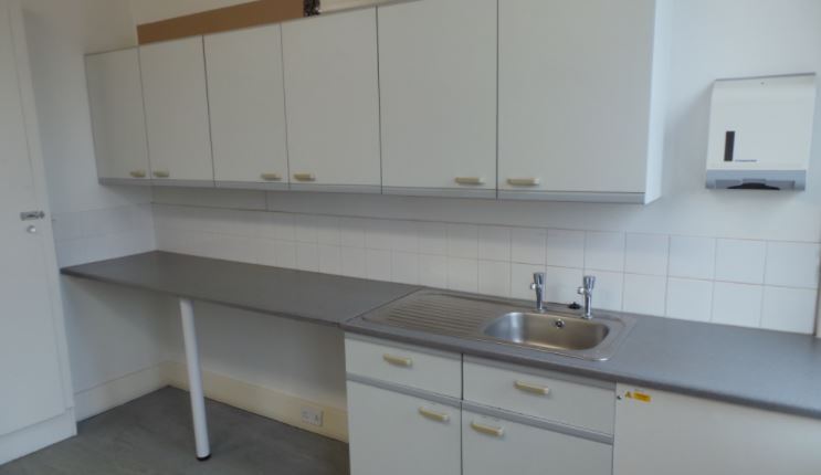 St Johns Sq, Perth to rent Interior Photo- Image 1 of 2