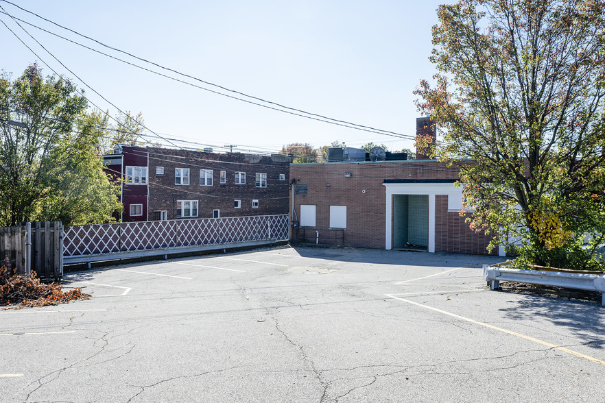 15765 Broadway Ave, Maple Heights, OH for sale - Building Photo - Image 1 of 1