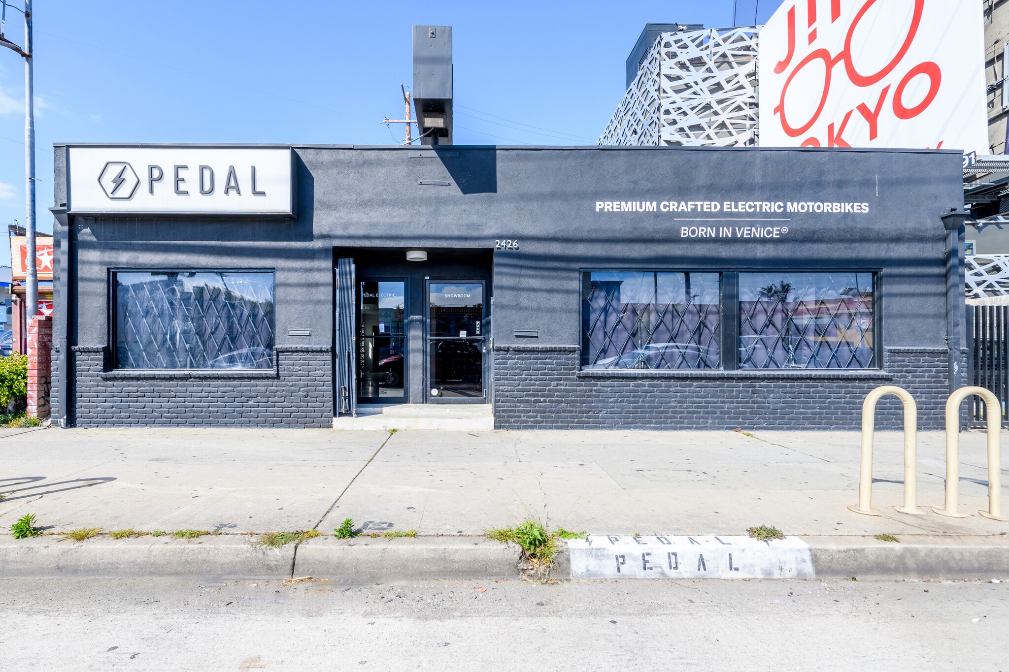 2426 Lincoln Blvd, Venice, CA to rent Building Photo- Image 1 of 4