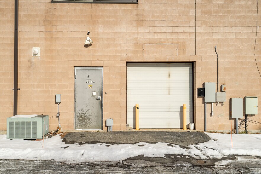 885 Main St, Tewksbury, MA for sale - Building Photo - Image 1 of 1