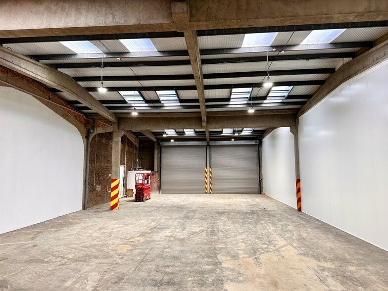 23A Murdock Rd, Bicester to rent - Building Photo - Image 3 of 4